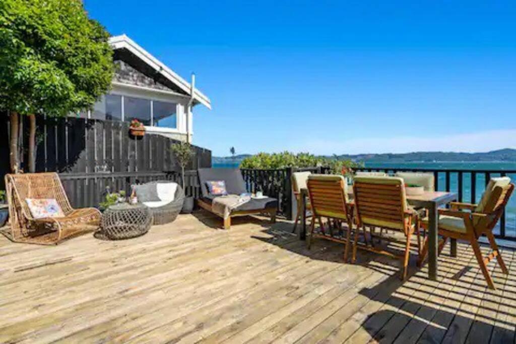 Seaglass Cottage Lower Hutt Exterior foto